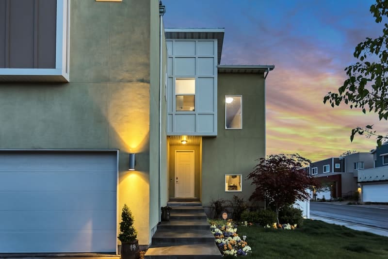 Real estate agents